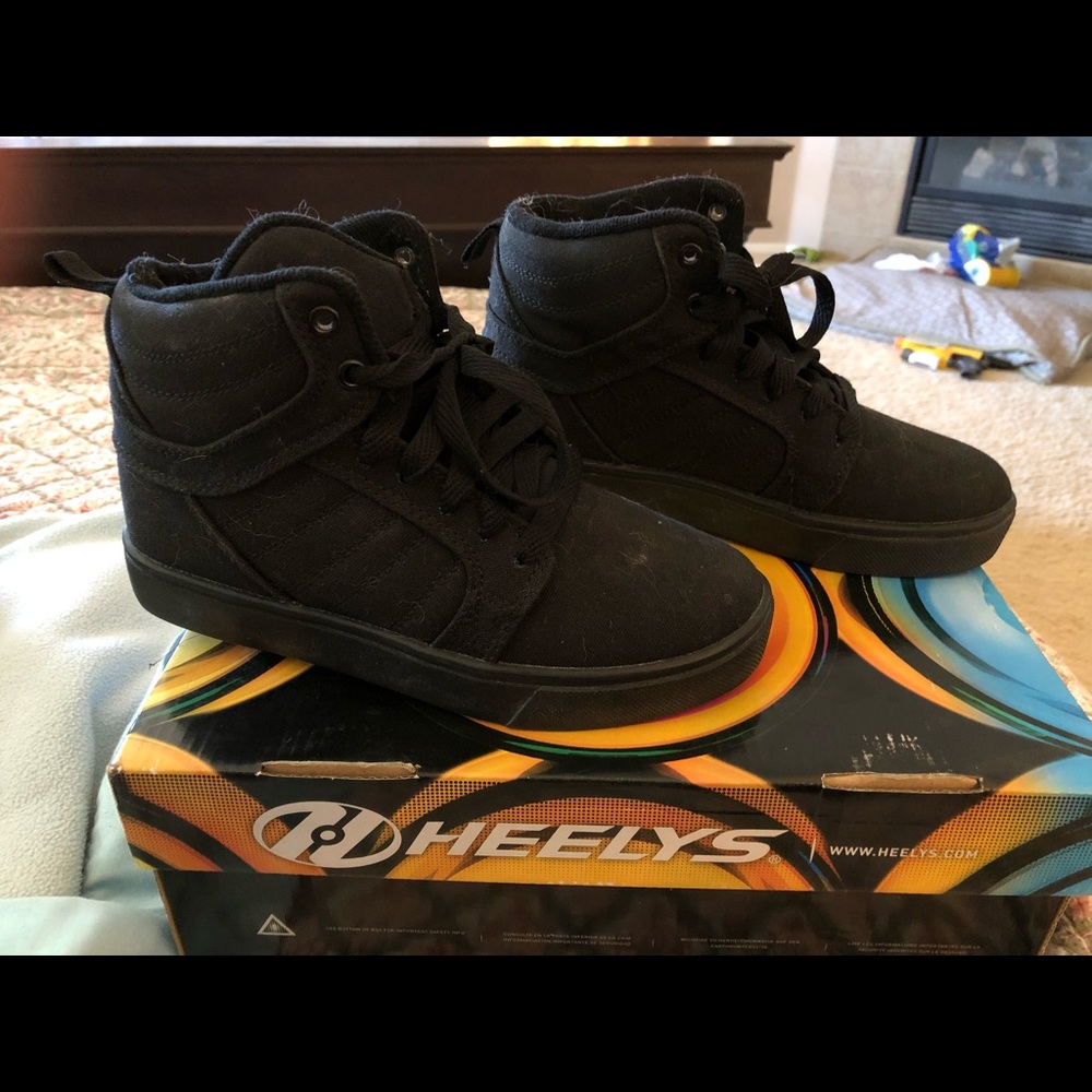 Heelys Hi-Top shoes